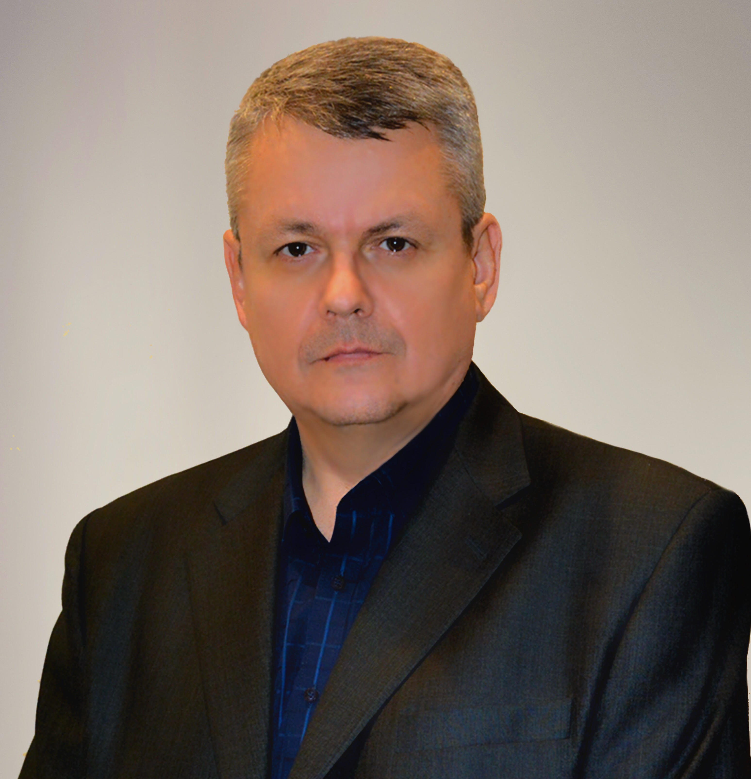 Грозовский Андрей Николаевич.
